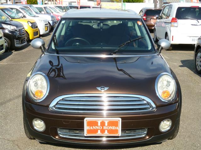 ＭＩＮＩ クーパー　クラブマン　クーパー　クラブマン（４名）　ＣＤ　ＡＵＸ　禁煙車　リモートコントロールキー　プッシュスタート　パドルシフト　ＥＴＣ　マニュアルモード　コンビ革シート　正規ディーラー車　ツートンカラー　純正アルミ（22枚目）