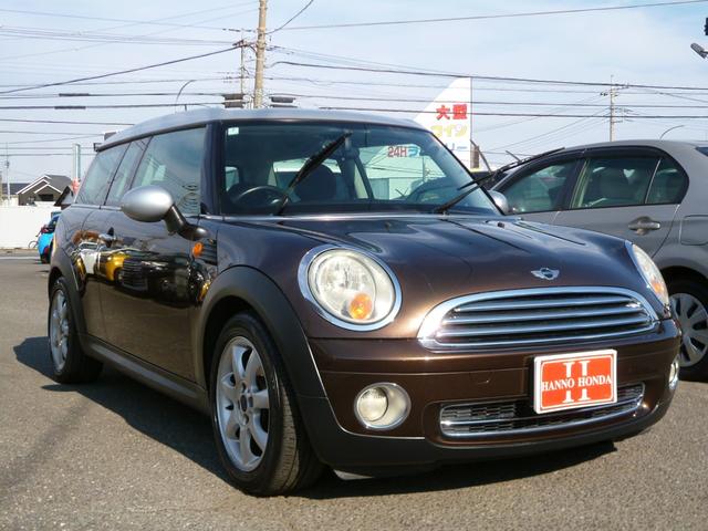 ＭＩＮＩ クーパー　クラブマン　クーパー　クラブマン（４名）　ＣＤ　ＡＵＸ　禁煙車　リモートコントロールキー　プッシュスタート　パドルシフト　ＥＴＣ　マニュアルモード　コンビ革シート　正規ディーラー車　ツートンカラー　純正アルミ（27枚目）