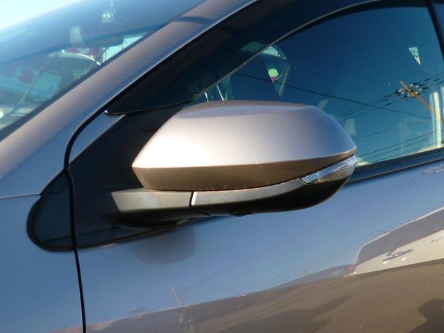 ヤリス G 新車保証継承 純正マルチメディアナビ パノラミックビューモニター CD&DVD BTオーディオ 禁煙車 スマートエントリー レーダークルーズコントロール ドライブレコーダー 6MT セーフティ SOS(36枚目)