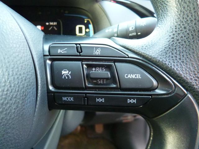 アクア Ｘ　全国対応１年保証　純正マルチメディアナビ　パノラミックビューモニター　禁煙車　スマートエントリー　レーダークルーズ　ＥＴＣ　セーフティ　パーキングサポート　ＳＯＳコール　ＬＥＤ　クリアランスソナー（14枚目）