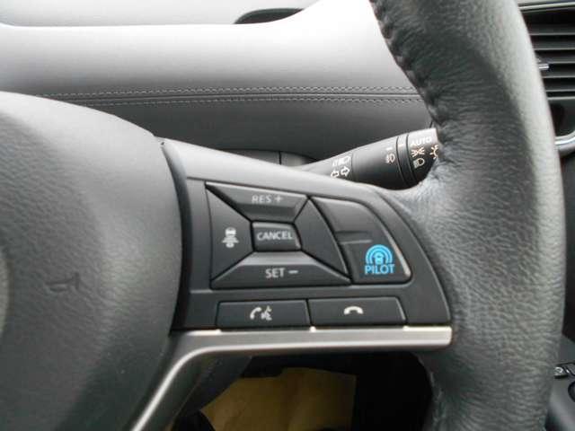 セレナ 2.0ハイウェイスターV アラウンドビューモニター プロパイ サイドエアバッグ アラウンドビュ- 1オナ アルミ 衝突被害軽減 LDP エアバッグ 両側オートスライドドア LEDライト インテリジェントキー 点検記録簿 サイドカメラ メモリーナビ ナビTV(6枚目)