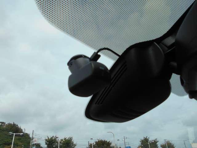 セレナ 2.0ハイウェイスターV アラウンドビューモニター プロパイ サイドエアバッグ アラウンドビュ- 1オナ アルミ 衝突被害軽減 LDP エアバッグ 両側オートスライドドア LEDライト インテリジェントキー 点検記録簿 サイドカメラ メモリーナビ ナビTV(10枚目)