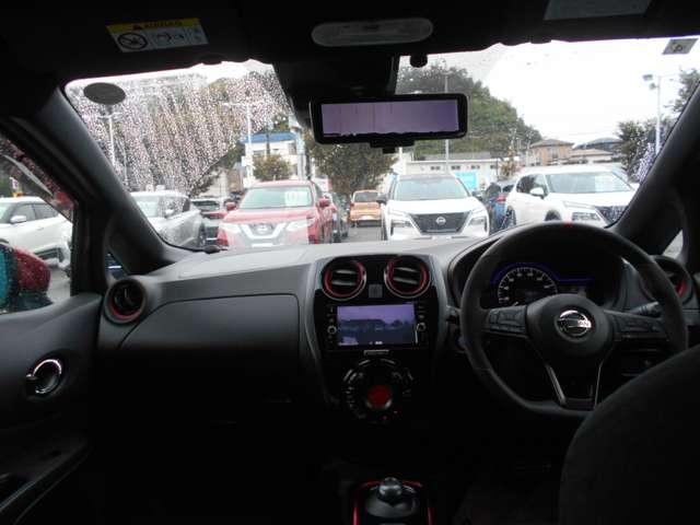 ノート 1.2 e-POWER NISMO アラウンドビューモニター LEDランプ ワンオーナー車 クルコン Bカメラ メモリーナビ付き レーンアシスト フルオートエアコン スマートキープッシュスタート Wエアバッグ アルミ キーフリー ドラレコ 記録簿 サイドカメラ(4枚目)