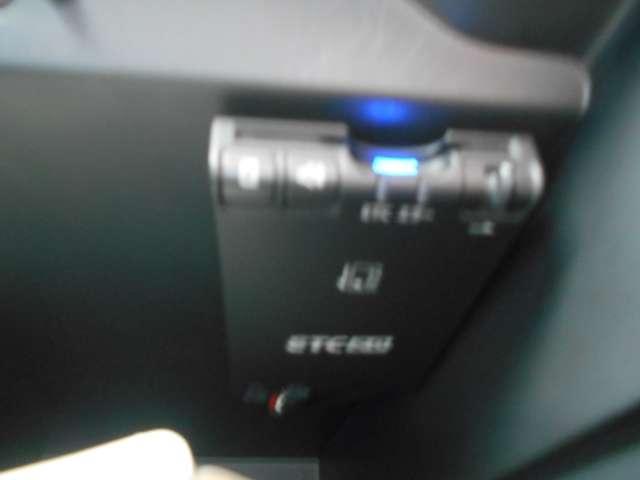 ノート 1.2 e-POWER NISMO アラウンドビューモニター LEDランプ ワンオーナー車 クルコン Bカメラ メモリーナビ付き レーンアシスト フルオートエアコン スマートキープッシュスタート Wエアバッグ アルミ キーフリー ドラレコ 記録簿 サイドカメラ(13枚目)