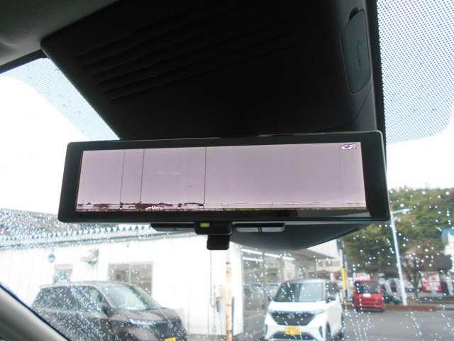 セレナ １．４　ｅ－ＰＯＷＥＲ　ハイウェイスターＶ　プロパイロット　自動（被害軽減）ブレーキ　ＬＤＰ　追従クルーズ　ＬＥＤランプ　バックモニター　アルミホイール　ドライブレコーダ　ＥＴＣ　記録簿　スマートキー　１オナ　オートエアコン　サイドカーテンエアバック　ナビＴＶ（12枚目）