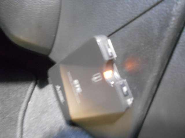 ソリオ １．２　Ｇ　スズキ　セーフティ　サポート装着車　キーレススタート　メモリーナビ　ナビＴＶ　エアバック　ダブルエアバック　パワーウィンドウ　ＥＴＣ車載器　マニュアルエアコン　パワステ　クルーズコントロール　ＡＢＳ付　バックモニタ　ワンセグテレビ（12枚目）