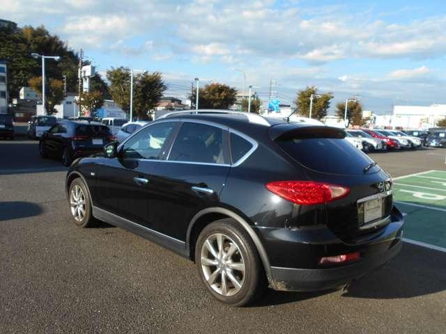 スカイラインクロスオーバー 3.7 370GT バックモニター メーカーナビ ETCユニット バックモニター アルミ スマキー ナビTV キーレスエントリー パワーウィンドウ パワーステアリング ワンオーナー ABS ETC オートエアコン 点検記録簿 HDDナビ カーテンエアバッグ(18枚目)