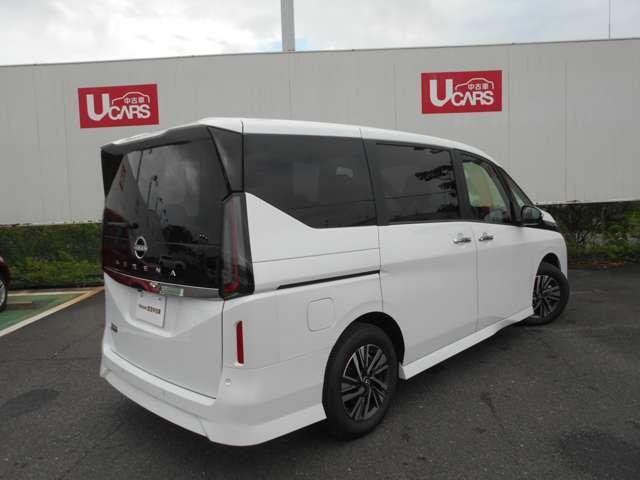 セレナ ２．０　ハイウェイスターＶ　スクエア佐原　特　選　車　Ｗ電動スライド　レーダークルコン　レーンアシスト　展示試乗車ＵＰ　ＬＥＤランプ　ワンオーナー車　ＥＴＣ装備　カーテンエアバッグ　アルミホイール　キーフリー　メモリ－ナビ　ナビＴＶ　記録簿　エアコン（2枚目）