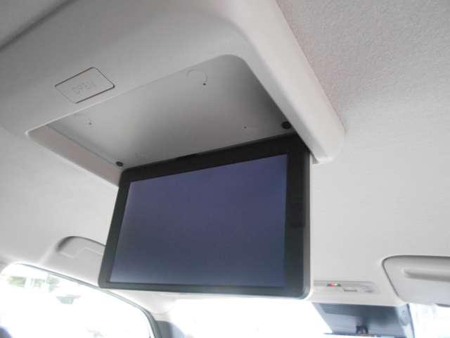 セレナ ２．０　ハイウェイスターＶ　スクエア佐原　特　選　車　Ｗ電動スライド　レーダークルコン　レーンアシスト　展示試乗車ＵＰ　ＬＥＤランプ　ワンオーナー車　ＥＴＣ装備　カーテンエアバッグ　アルミホイール　キーフリー　メモリ－ナビ　ナビＴＶ　記録簿　エアコン（19枚目）