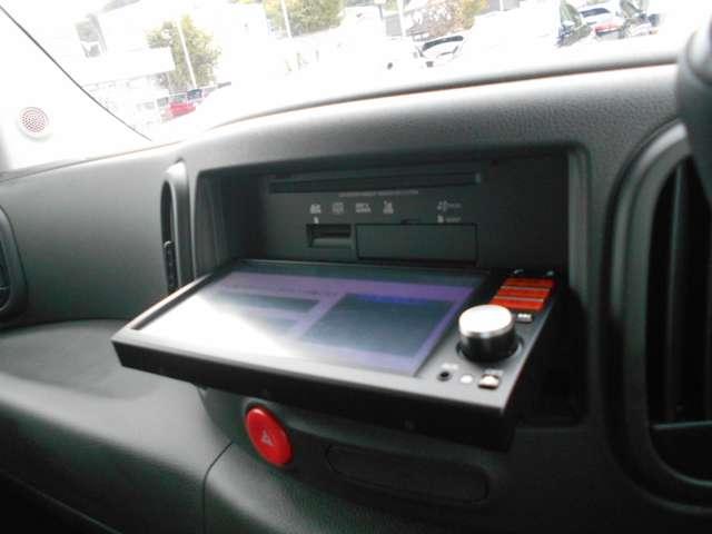 キューブ １．５　１５Ｘ　Ｖセレクション　スクエア佐原　特　選　車　１オーナー　ＡＵＴＯエアコン　ＥＴＣ　記録簿付き　メモリーナビ　キ－フリ－　ナビＴＶ　ワンセグＴＶ　ＡＢＳ　パワーステアリング　運転席エアバッグ　スマートキーＰスタート　パワーウィンドゥ（12枚目）