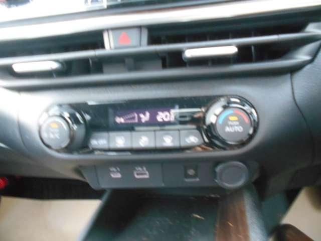 オーラ 1.2 G レザーエディション プロパイロット アラウンドビューモニター ワンオーナ 追突防止 レーダークルーズ 本革 車線逸脱警報装置 LED ドライブレコーダー 記録簿 バックモニター ETC インテリジェントキー メモリーナビゲーション AW キーレスエントリー(11枚目)