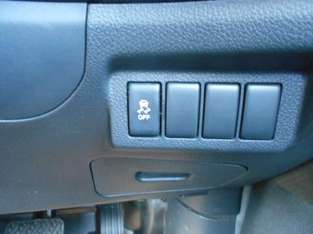 エクストレイル 2.0 20Xtt 4WD バックモニター 社外ナビ 社外ドラレコ 取説記録簿 運転席エアバック AUTOエアコン PS キーレスゴー アルミホイル ワンオーナー車 Wエアバック 切替4WD バックビューモニター PW Sキー ナビ&TV クルコン メモリーナビ(11枚目)