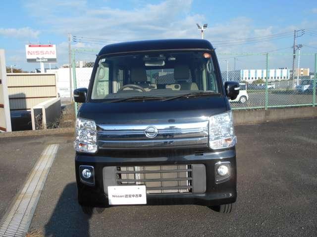 お支払い総額は県内登録・店頭納車にての表示をさせて頂いております。登録のご住所によって県外登録費用が必要となりますし、ご依頼によっては別途陸送費用が必要となる事も御座います。