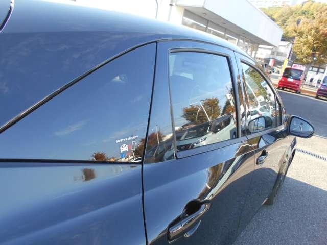 オーラ １．２　Ｇ　９０周年記念車　弊社元展示・試乗車　プロパイロット　ＥＴＣ２．０　アラウンドモニ　ＬＥＤ　スマートキー　衝突軽減ブレーキ　寒冷地仕様　試乗車　オートエアコン　アルミ　メモリーナビ　ドラレコ　バックカメラ　サイドカメラ　キーレス　ＥＴＣ　レーダークルーズ（18枚目）