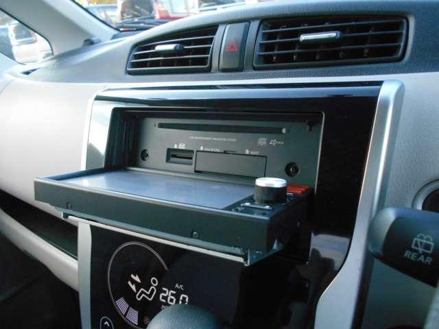 デイズ ６６０　Ｘ　アラウンドビューモニター　社外ドラレコ　ｉＳＴＯＰ　Ｗエアバック　ＴＶナビ　オ－トエアコン　バックカメラ　メモリーナビ　ＡＢＳ　記録簿有　運転席エアバッグ　キーレス　パワーウィンドウ　パワーステアリング　サイドカメラ　ワンセグＴＶ（7枚目）