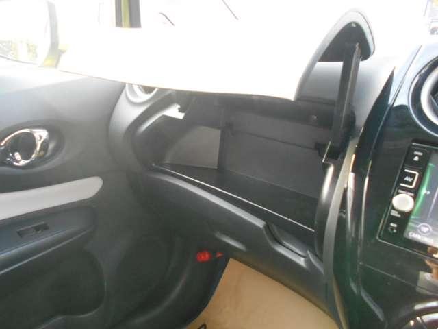 ノート １．２　ｅ－ＰＯＷＥＲ　Ｘ　アラウンドビューモニター　プロパイロット　３６０°カメラ　記録簿付　Ｒカメラ　運転席助手席エアバック　ＡＵＴＯエアコン　１オーナー　ナビ　盗難防止システム　ＡＷ　サイドカメラ　運転席エアバッグ　キーレスエントリー　ドラレコ　ＥＴＣ車載器（14枚目）