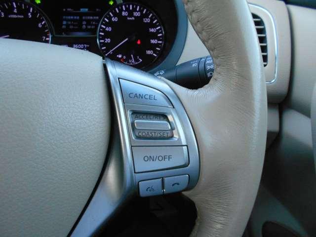 ティアナ ２．５　ＸＬ　アラウンドビューモニター　純正前ドラレコ　ワンオーナー車　アラウンドビュ－モニタ－　スマキー　ドライブレコーダー　クルコン　カーテンエアバック　ＡＡＣ　パワーウインドウ　ＥＴＣ　Ｂカメラ　アルミホイール　キーレス　メモリーナビ　ワンセグＴＶ（11枚目）