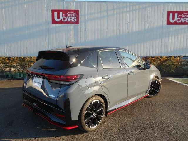 オーラ 1.2 NISMO 弊社元展示・試乗車 プロパイロット ETC2.0 カーテンエアバッグ エマブレ 寒冷地 インテリキー ETC ドラレコ 車線逸脱警報 ワンセグ キーフリーシステム ダブルエアバック 定期点検記録簿 アルミホイール 運転席エアバッグ メモリーナビ(3枚目)