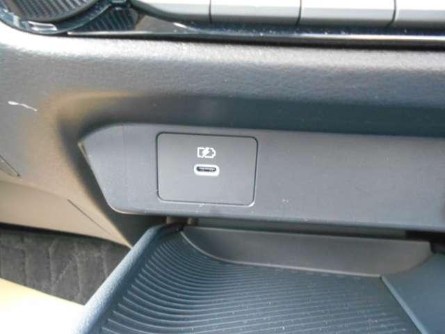 ノート 1.2 X 弊社元展示・試乗車 スマートミラー ETC2.0 リアカメラ 衝突被害軽減ブレ-キ 全方位カメラ ETC付 LEDヘッドライト インテリジェントキー ワンオーナー ドラレコ 整備記録簿 ワンセグTV TVナビ サイドカーテンエアバック サイドカメラ(13枚目)