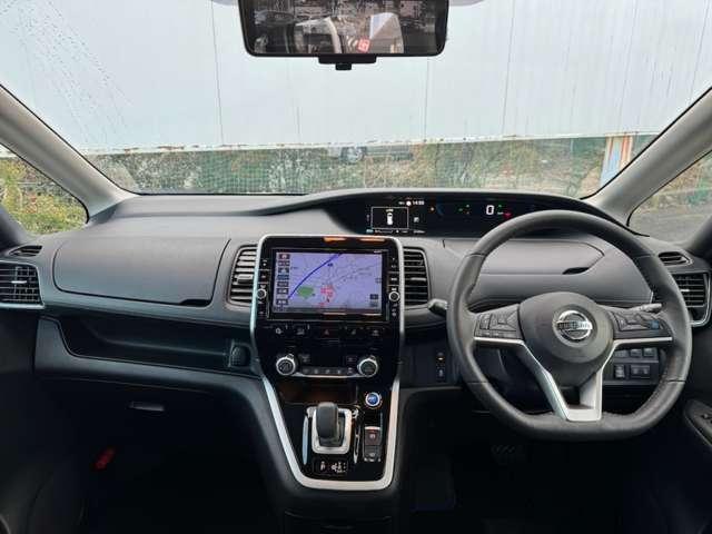 セレナ １．２　ｅ－ＰＯＷＥＲ　ハイウェイスター　Ｖ　スクエア佐原　３６０°カメラ　エマジェンシーブレーキ　１オナ　寒冷地仕様　スマキー　バックカメラ　ＬＥＤ　レーンアシスト　点検記録簿付　ＥＴＣ　ドラレコ　アルミホイール　エアバック　メモリーナビ　キーフリー　ＡＢＳ（4枚目）