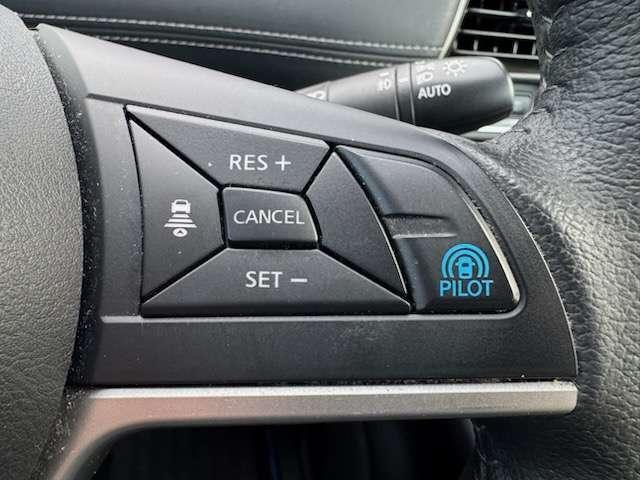 セレナ １．２　ｅ－ＰＯＷＥＲ　ハイウェイスター　Ｖ　スクエア佐原　３６０°カメラ　エマジェンシーブレーキ　１オナ　寒冷地仕様　スマキー　バックカメラ　ＬＥＤ　レーンアシスト　点検記録簿付　ＥＴＣ　ドラレコ　アルミホイール　エアバック　メモリーナビ　キーフリー　ＡＢＳ（12枚目）