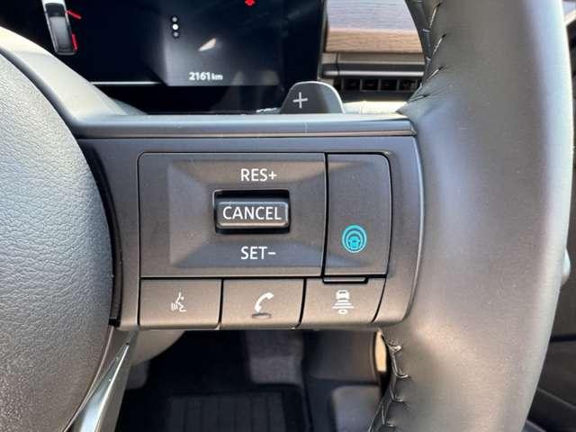 セレナ ２．０　ハイウェイスターＶ　元弊社社有車ＵＰ　コネクトナビ　Ｗ電動スライド　レーダークルコン　レーンアシスト　展示試乗車ＵＰ　ＬＥＤランプ　ワンオーナー車　ＥＴＣ装備　カーテンエアバッグ　アルミホイール　キーフリー　メモリ－ナビ　ナビＴＶ　記録簿　エアコン（13枚目）