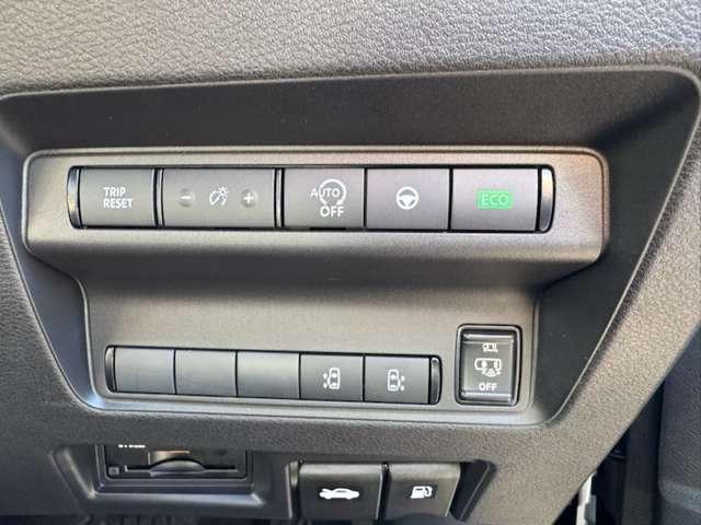 セレナ ２．０　ハイウェイスターＶ　元弊社社有車ＵＰ　コネクトナビ　Ｗ電動スライド　レーダークルコン　レーンアシスト　展示試乗車ＵＰ　ＬＥＤランプ　ワンオーナー車　ＥＴＣ装備　カーテンエアバッグ　アルミホイール　キーフリー　メモリ－ナビ　ナビＴＶ　記録簿　エアコン（14枚目）