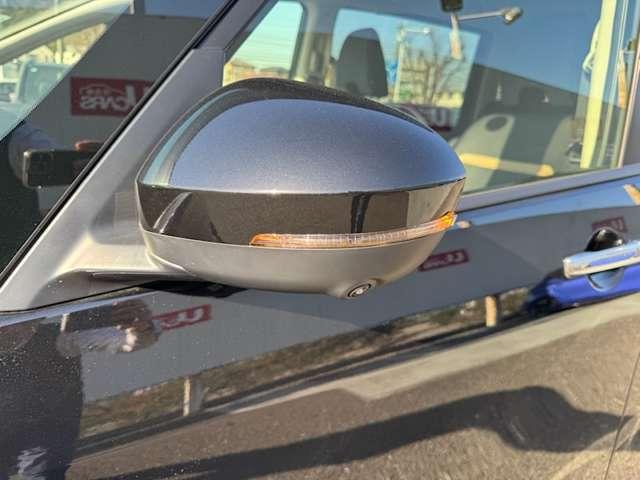 セレナ ２．０　ハイウェイスターＶ　元弊社社有車ＵＰ　コネクトナビ　Ｗ電動スライド　レーダークルコン　レーンアシスト　展示試乗車ＵＰ　ＬＥＤランプ　ワンオーナー車　ＥＴＣ装備　カーテンエアバッグ　アルミホイール　キーフリー　メモリ－ナビ　ナビＴＶ　記録簿　エアコン（28枚目）