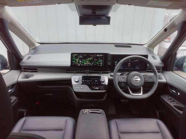 セレナ １．４　ｅ－ＰＯＷＥＲ　ルキシオン　ナビ＋ＡＶＭ＋後席Ｍ　ＥＴＣ　Ｄレコ　Ｐ－ｐｉｌｏｔ　試乗車　インテリジェントエマージェンシーブレーキ　クルーズコントロール　アラウンドビュー　ＬＥＤヘッドランプ　禁煙　ドライブレコーダー　ＬＤＰ　ワンオーナー　バックモニター　パーキングアシスト　ＥＴＣ（4枚目）
