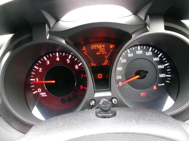 ジューク 1.6 NISMO 4WD ナビ+Bカメラ ETC HIDヘッドライト ワンオーナー バックモニター 切替4WD サイドエアバック メモリナビ キーフリー スマートキー オートエアコン アルミ ナビ&TV ETC車載器 パワーウィンドウ 記録簿 ABS エアバッグ(3枚目)