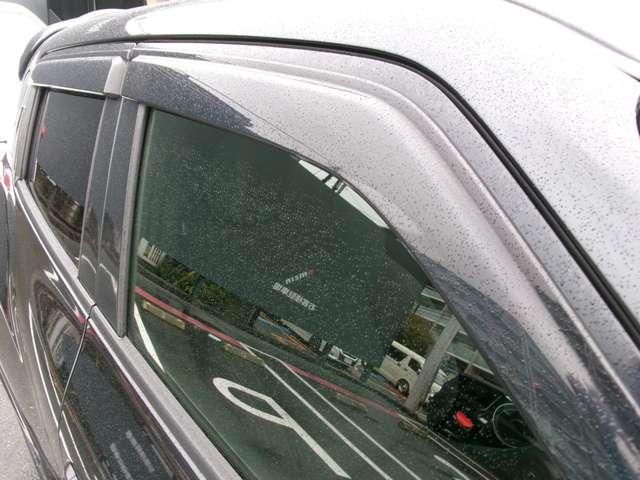 ジューク 1.6 NISMO 4WD ナビ+Bカメラ ETC HIDヘッドライト ワンオーナー バックモニター 切替4WD サイドエアバック メモリナビ キーフリー スマートキー オートエアコン アルミ ナビ&TV ETC車載器 パワーウィンドウ 記録簿 ABS エアバッグ(16枚目)