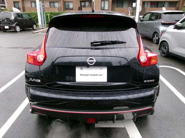 ジューク 1.6 NISMO 4WD ナビ+Bカメラ ETC HIDヘッドライト ワンオーナー バックモニター 切替4WD サイドエアバック メモリナビ キーフリー スマートキー オートエアコン アルミ ナビ&TV ETC車載器 パワーウィンドウ 記録簿 ABS エアバッグ(19枚目)