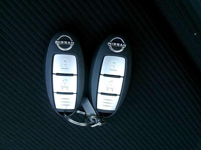 ノート １．２　Ｓ　Ｄオーディオ＋Ｂカメラ　ＥＴＣ　新車保証継承　軽減ブレーキ　ワンオーナー　ＬＤＷ　バックカメラ　インテリキー　イモビライザー　整備点検記録簿　ＥＴＣ　オートエアコン　サイドエアバッグ　パワーウインドウ　リモコンキー　Ｉ－ＳＴＯＰ　エアバッグ（15枚目）