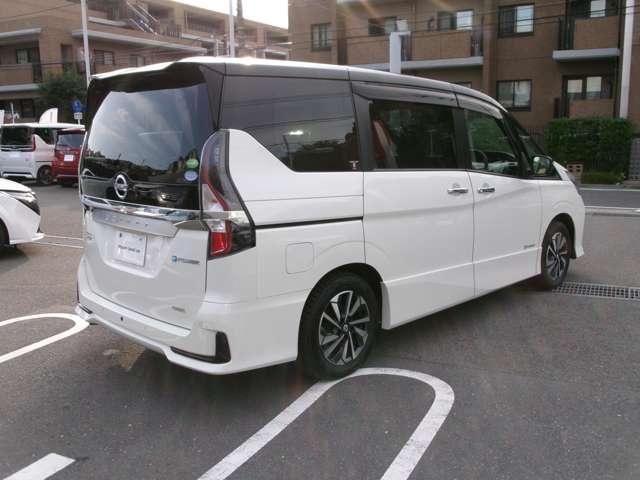 セレナ １．２　ｅ－ＰＯＷＥＲ　ハイウェイスター　Ｖ　ナビ＋ＡＶＭ　前後Ｄレコ　ＥＴＣ　Ｐ－ｐｉｌｏｔ　ＬＥＤ　Ａ／Ｗ　３６０°カメラ　エマジェンシーブレーキ　１オナ　スマキー　バックカメラ　ＬＥＤ　レーンアシスト　点検記録簿付　ＥＴＣ　ドラレコ　Ａストップ　イモビ　フルオートエアコン　アルミホイール　エアバック（2枚目）