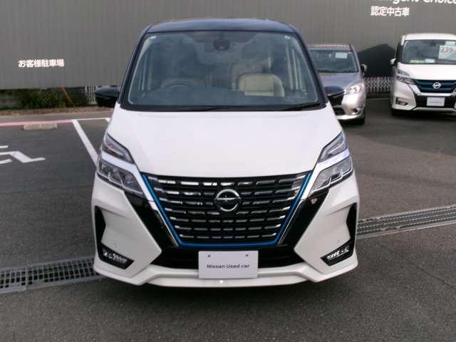 セレナ １．２　ｅ－ＰＯＷＥＲ　ハイウェイスター　Ｖ　ナビ＋ＡＶＭ　前後Ｄレコ　ＥＴＣ　Ｐ－ｐｉｌｏｔ　ＬＥＤ　Ａ／Ｗ　３６０°カメラ　エマジェンシーブレーキ　１オナ　スマキー　バックカメラ　ＬＥＤ　レーンアシスト　点検記録簿付　ＥＴＣ　ドラレコ　Ａストップ　イモビ　フルオートエアコン　アルミホイール　エアバック（19枚目）