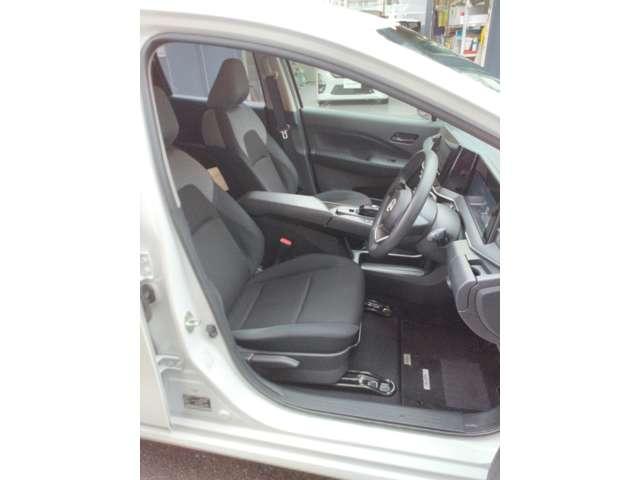 ノート １．２　Ｓ　ディスプレイオーディオ　ドラレコ　ＥＴＣ　軽減ブレーキ　ＬＤＷ　インテリキー　イモビライザー　ドライブレコーダー　整備点検記録簿　ＥＴＣ　オートエアコン　サイドエアバッグ　パワーウインドウ　リモコンキー　Ｉ－ＳＴＯＰ　エアバッグ　ＡＢＳ（6枚目）