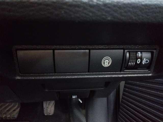 ノート １．２　Ｓ　ディスプレイオーディオ　ドラレコ　ＥＴＣ　軽減ブレーキ　ＬＤＷ　インテリキー　イモビライザー　ドライブレコーダー　整備点検記録簿　ＥＴＣ　オートエアコン　サイドエアバッグ　パワーウインドウ　リモコンキー　Ｉ－ＳＴＯＰ　エアバッグ　ＡＢＳ（10枚目）