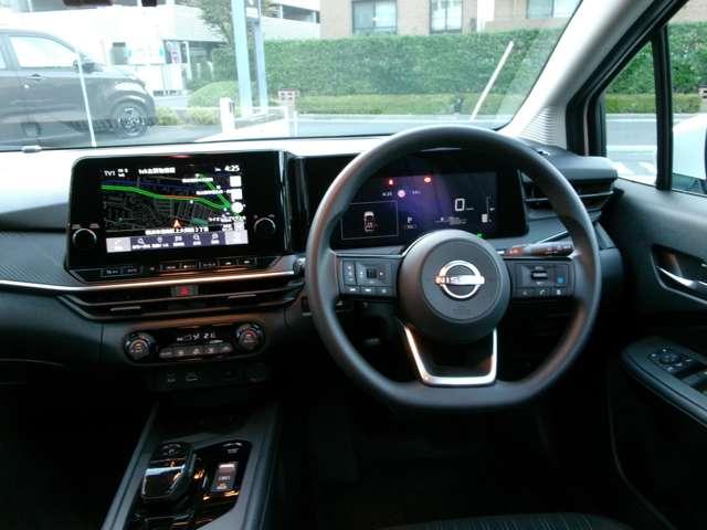 ノート 1.2 X ナビ+AVM ETC2.0 Dレコ P-pilot LED 試乗車 リアカメラ 衝突被害軽減ブレ-キ 全方位カメラ ETC付 禁煙車 LEDヘッドライト レーダークルーズ レーンアシスト インテリジェントキー ワンオーナー ドラレコ アイドリングストップ 整備記録簿(4枚目)