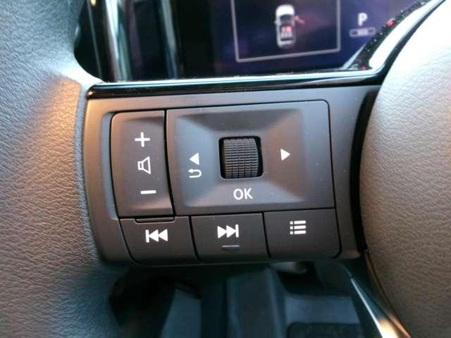 ノート 1.2 X ナビ+AVM ETC2.0 Dレコ P-pilot LED 試乗車 リアカメラ 衝突被害軽減ブレ-キ 全方位カメラ ETC付 禁煙車 LEDヘッドライト レーダークルーズ レーンアシスト インテリジェントキー ワンオーナー ドラレコ アイドリングストップ 整備記録簿(12枚目)