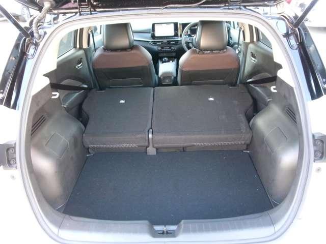 オーラ 1.2 G ナビ+AVM+BOSE ETC2.0 Dレコ 試乗車 LED A/ 自動(被害軽減)ブレーキ 試乗車アップ LED LKA サイドカメラ ETC ドライブレコーダー カーテンエアバッグ イモビライザー アルミホイール 禁煙 インテリジェントキー パワーウィンドウ(11枚目)