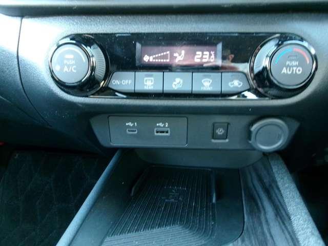 オーラ 1.2 G ナビ+AVM+BOSE ETC2.0 Dレコ 試乗車 LED A/ 自動(被害軽減)ブレーキ 試乗車アップ LED LKA サイドカメラ ETC ドライブレコーダー カーテンエアバッグ イモビライザー アルミホイール 禁煙 インテリジェントキー パワーウィンドウ(14枚目)