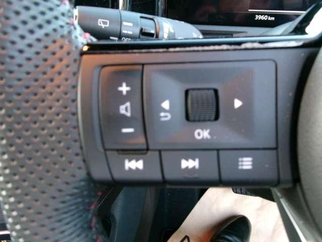 オーラ １．２　ＮＩＳＭＯ　ナビ＋ＡＶＭ＋ＢＯＳＥ　Ｄレコ　ＥＴＣ　Ｐ－ｐｉｌｏｔ　試乗車　Ｓ　カーテンエアバッグ　エマブレ　寒冷地　禁煙　インテリキー　ＥＴＣ　ドラレコ　車線逸脱警報　ワンセグ　キーフリーシステム　ダブルエアバック　定期点検記録簿　アルミホイール　運転席エアバッグ　メモリーナビ（12枚目）