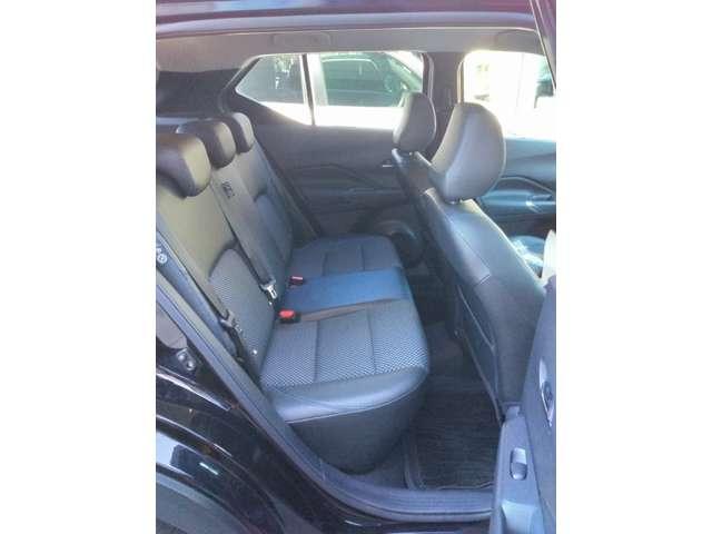 キックス １．２　Ｘ　ＦＯＵＲ　（ｅ－ＰＯＷＥＲ）　４ＷＤ　ナビ＋ＡＶＭ　Ｄレコ　ＥＴＣ２．０　Ｐ－ｐｉｌｏｔ　試乗車　ＬＥＤ　ナビＴＶ　ＬＥＤライト　踏み間違い防止　アラウンドビュ－　ＥＴＣ　禁煙車　盗難防止システム　車線逸脱警報　インテリキー　バックモニター　ワンオーナー　オートエアコン　４ＷＤ　アイドリングストップ（9枚目）