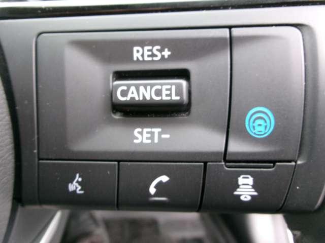 オーラ １．２　Ｇ　ＦＯＵＲ　レザーエディション　４ＷＤ　ナビ＋ＡＶＭ＋ＢＯＳＥ　ＥＴＣ２．０　ベージュ内装　試乗車　ワンオ－ナ－車　ＬＫＡ　試乗車　レザーシート　追従クルコン　禁煙　ＬＥＤライト　バックモニター　インテリキー　寒冷地仕様　４ＷＤ　ＥＴＣ　アルミ　記録簿　サイドカメラ　盗難警報器　キーレスエントリー（12枚目）