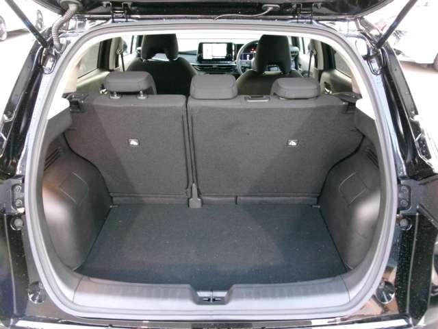 ノート １．２　Ｘ　ナビ＋ＡＶＭ　ＥＴＣ２．０　Ｄレコ　ＬＥＤ　当社社用車　リアカメラ　衝突被害軽減ブレ－キ　全方位カメラ　ＥＴＣ付　禁煙車　ＬＥＤヘッドライト　レーダークルーズ　レーンアシスト　インテリジェントキー　ワンオーナー　ドラレコ　アイドリングストップ　整備記録簿（9枚目）