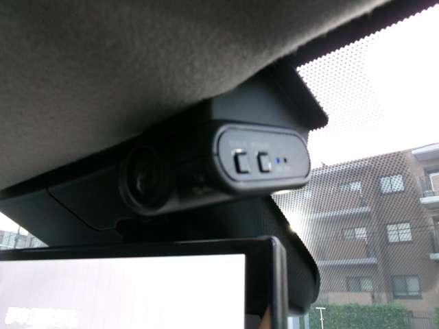 ノート １．２　Ｘ　ナビ＋ＡＶＭ　ＥＴＣ２．０　Ｄレコ　ＬＥＤ　当社社用車　リアカメラ　衝突被害軽減ブレ－キ　全方位カメラ　ＥＴＣ付　禁煙車　ＬＥＤヘッドライト　レーダークルーズ　レーンアシスト　インテリジェントキー　ワンオーナー　ドラレコ　アイドリングストップ　整備記録簿（12枚目）