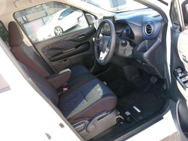 デイズ ６６０　ハイウェイスターＧターボ　プロパイロット　エディション　社外ナビ＋ＡＶＭ　ＥＴＣ　Ｄレコ　ＬＥＤ　Ａ／Ｗ　１オーナー　アルミ　イモビ　エアバック　ＥＴＣ車載器　ＬＥＤヘッドライト　レーダークルーズ　インテリジェントキー　レーンアシスト　キーレス　ドライブレコーダー　サイドカメラ　アイドリングストップ　エアコン　ＡＢＳ（7枚目）