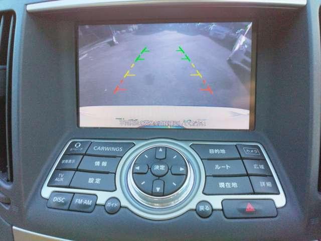 スカイライン ２．５　２５０ＧＴ　ナビ＋Ｂカメラ　ＥＴＣ　Ｄレコ　ＨＩＤ　Ａ／Ｗ　１オーナー　ドライブレコーダー　イモビライザー　ワンオーナー　バックカメラ　ＥＴＣ　点検記録簿　サイドカメラ　ＨＤＤナビ　ナビＴＶ　オートエアコン　キーレスエントリー　寒冷地仕様　パワーウィンドウ　エアバッグ（6枚目）