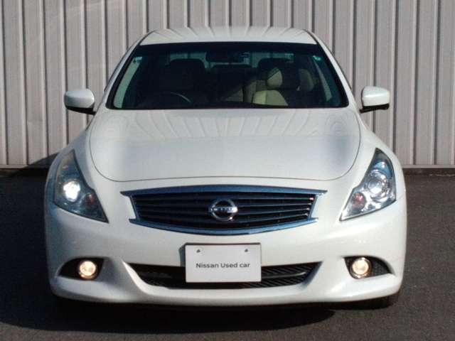 スカイライン ２．５　２５０ＧＴ　ナビ＋Ｂカメラ　ＥＴＣ　Ｄレコ　ＨＩＤ　Ａ／Ｗ　１オーナー　ドライブレコーダー　イモビライザー　ワンオーナー　バックカメラ　ＥＴＣ　点検記録簿　サイドカメラ　ＨＤＤナビ　ナビＴＶ　オートエアコン　キーレスエントリー　寒冷地仕様　パワーウィンドウ　エアバッグ（17枚目）