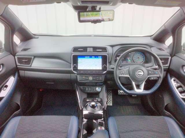 リーフ e+ AUTECH ナビ+AVM ETC2.0 Dレコ P-pilot 1オーナー インテリジェントアラウンドビューモニター LED レーンキープアシスト クルコン ドラレコ バックカメラ インテリジェントキー ワンオーナー 寒冷地仕様 ナビTV サイドエアバッグ キーフリー 記録簿(4枚目)